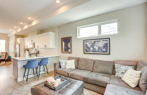 Sunnyside Casa | 2 Mi to Ball Arena Townhome with Rooftop Patio