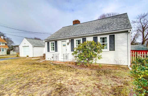 Hyannis Casa | 2 Mi to Beach Coastal Retreat in Hyannis!