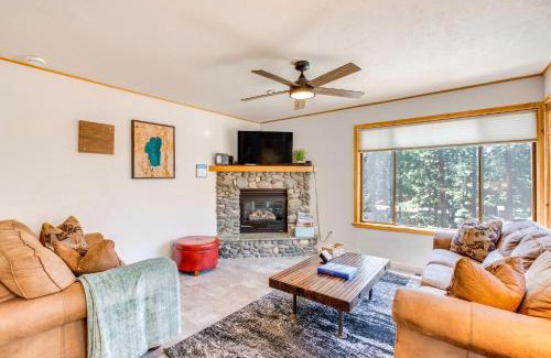 Zephyr Cove Casa | 2 Mi to Beaches and Trails Tahoe Area Home with Sauna