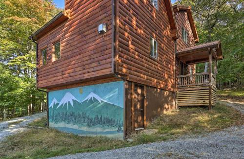 Beech Mountain Casa | 2 Mi to Beech Mtn Resort Cabin with Deck and Grill!