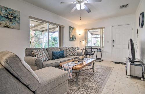 Dania Beach Casa | 2 Mi to Boardwalk Home with Grill in Dania Beach!