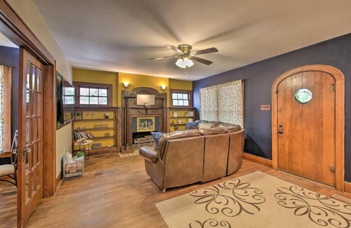 Hot Springs Casa | 2 Mi to Central Ave Quaint Hot Springs Home!