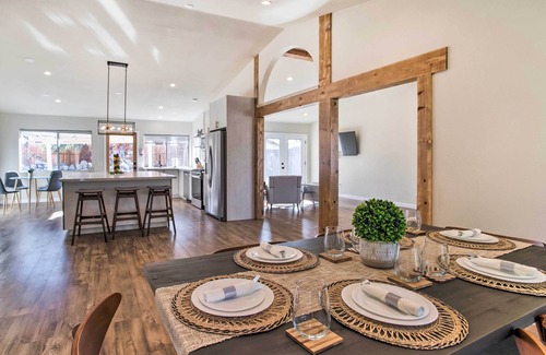 Indio Cabaña | 2 Mi to Coachella: Indio Getaway w/ Outdoor Oasis!