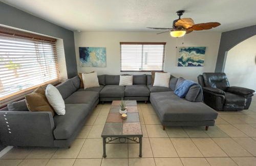 Lake Havasu City Casa | 2 Mi to Dtwn Lake Havasu City Oasis with Pool