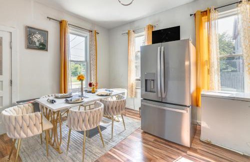 Harambee Casa | 2 Mi to Dtwn Milwaukee Family Home with Yard