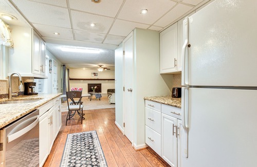 Riverside Casa | 2 Mi to Dtwn: Private Fire Pit at Dublin Home!