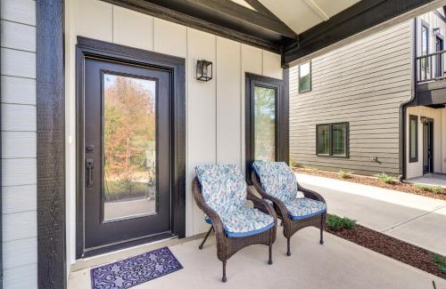 Durham Casa | 2 Mi to Duke University Townhome in Durham!