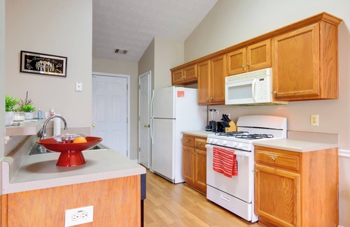 McDonough Casa | 2 Mi to Heritage Park: Pet-Friendly McDonough Home
