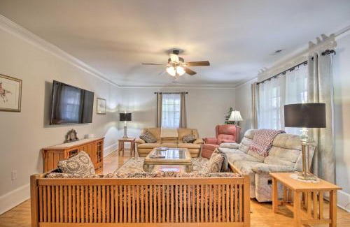Anderson Casa | 2 Mi to Lake Hartwell Charming Southern Cottage