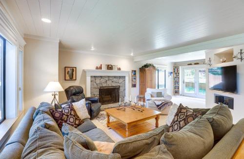 Dollar Point Casa | 2 Mi to Lake Tahoe Spacious and Serene Retreat!