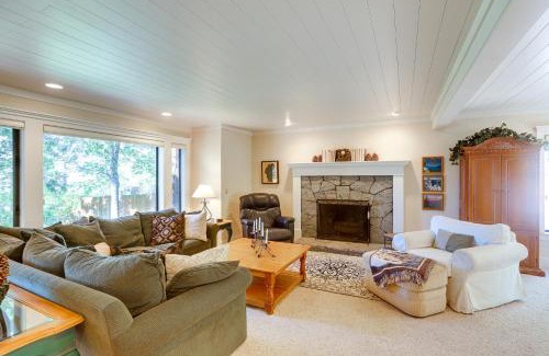 Dollar Point Casa | 2 Mi to Lake Tahoe Spacious and Serene Retreat!