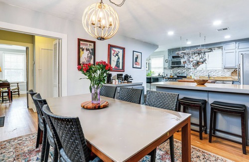 Mid City South Casa | 2 Mi to LSU: Mid City Home w/ Yard & Patio!