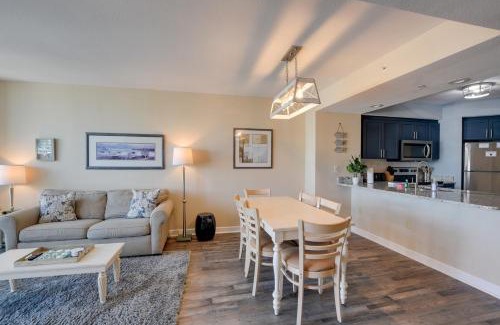North Myrtle Beach Apartamento | 2 Mi to Ocean Waterfront Resort Condo in NMB!