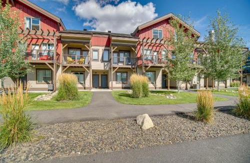 McCall Casa | 2 Mi to Payette Lake Mtn-View Getaway with Balcony