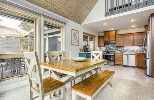 Rome Casa | 2 Mi to Sand Valley: Family Getaway w/ Deck!