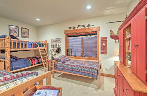 Innsbruck Val Moritz Casa | 2 Mi to Skiing Mtn-View Home with Deck in Granby!