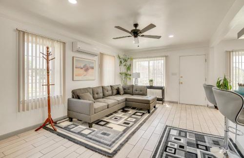 Inglewood Casa | 2 Mi to SoFi Stadium Updated Inglewood Home!