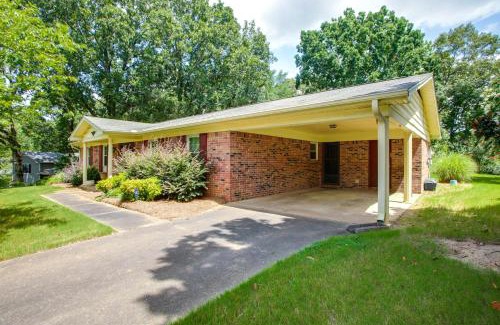 Oxford Casa | 2 Mi to Square, 3 Mi to Ole Miss Oxford Getaway!