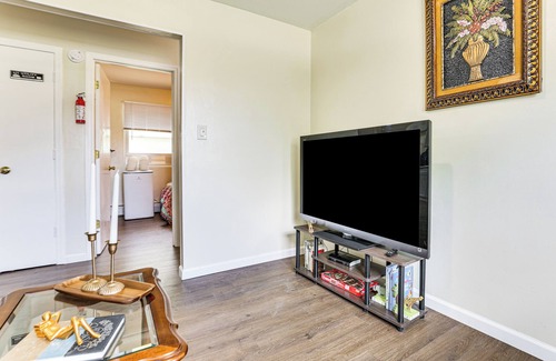 Spring Valley Apartamento | 2 Mi to The Marketplace: Spring Valley Apartment
