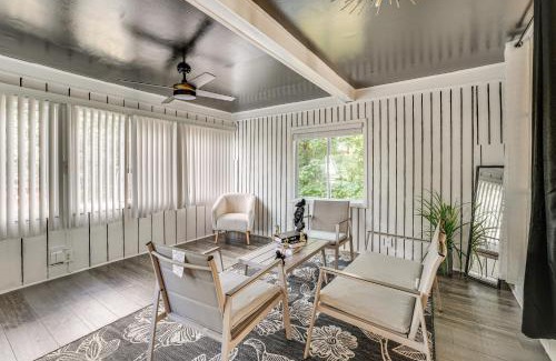 Waterbury Casa | 2 Mi to Town Home with Patio and Yard in Waterbury!