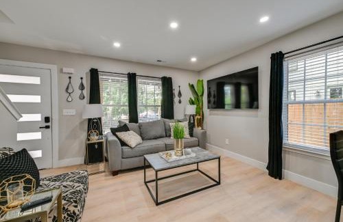 Biddleville Casa | 2 Mi to Uptown Charlotte Family Home with Game Room