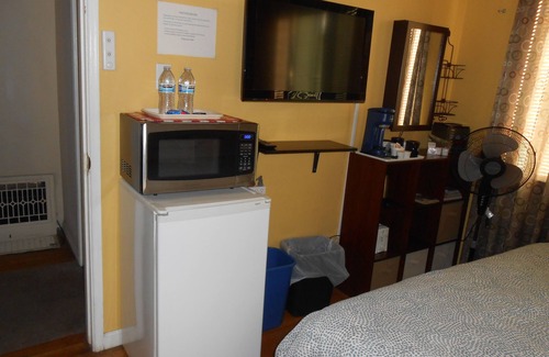 Sun Valley Cama Y Desayuno | 2 Miles Burbank Airport/7 Miles Universal/ Studios/N Hollywood. Cozy Room