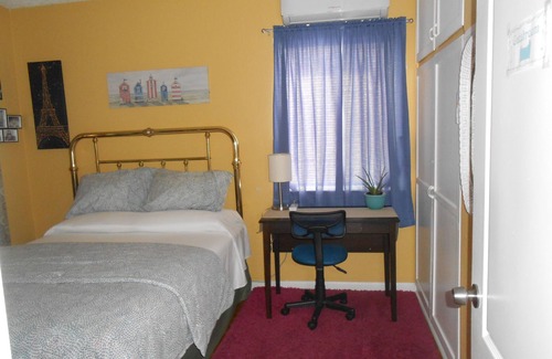 Sun Valley Cama Y Desayuno | 2 Miles Burbank Airport/7 Miles Universal/ Studios/N Hollywood. Cozy Room
