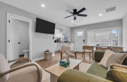 Seaside Heights Casa | 2 Min to Beach with Towels+ Linens, AC, BBQ Grill, Keurig Coffee