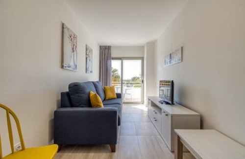 Arguineguin Apartamento | 2 min Walk to Beach - Private Terrace - Some with Sea Views