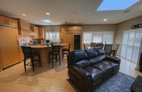Oceano Casa | 2 min walk to beach! Large Home! Rooftop Deck!