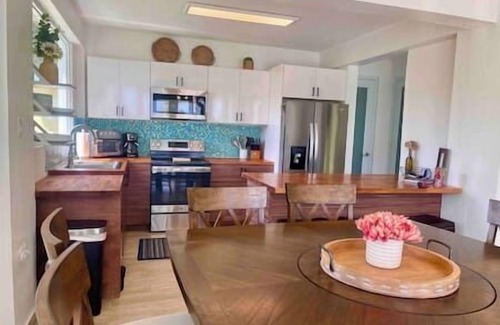 Zarzal Villa | Villa del Mar -Pool/Hot tub -sleeps10. Steps from Kite boarding Beach