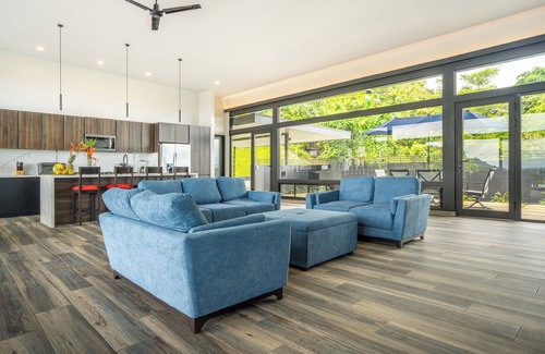 Matapalo Casa | 2 NEW BEAUTIFUL homes-5 bedroom-sleeps 12