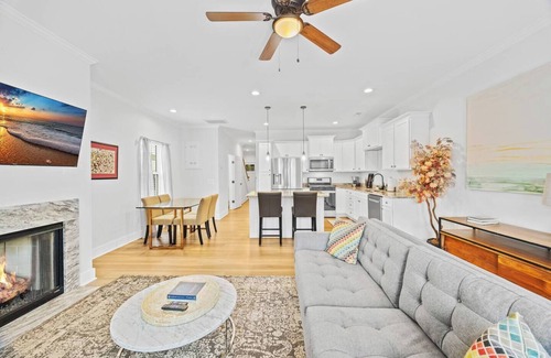 Drayton Casa | 2 New Townhomes | 2024 Spartanburg Stay for 9