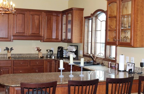 Baroda Casa | Privado 5BR / 3BA escondido en Wine Country