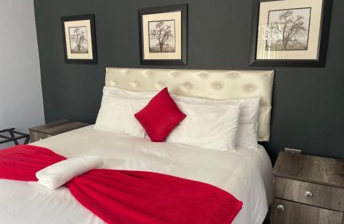 Umtata Casa | 2 on ZK Matthews Guesthouse