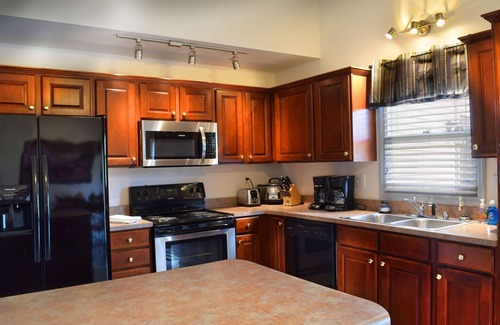 Lexington Casa | 3 recámaras / 3 baños en Andover conveniente para todos los de Lexington