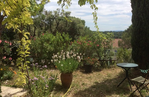Beaumes-de-Venise Cabaña | 2 o 3 personas en Provenza. Feliz
