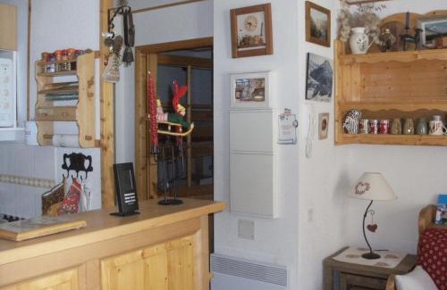 Valloire Apartamento | 2 pièces cabine 6 pers, balcon, garage à Valloire - FR-1-263-107