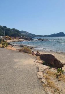 Boulouris-sur-Mer Apartamento | 2 pièces en rez- de -jardin