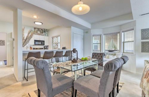 Lake Ozark Apartamento | 2 Pools, Boat Slip Waterfront Condo in Lake Ozark