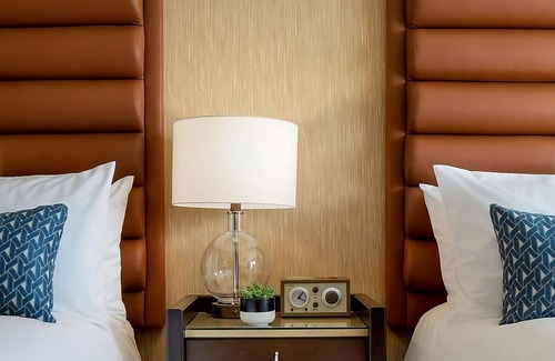 Downtown Portland Hotel | 2 Premium Units Minutes to Portland Art Museum at Dossier Hotel, Pets Allowed!