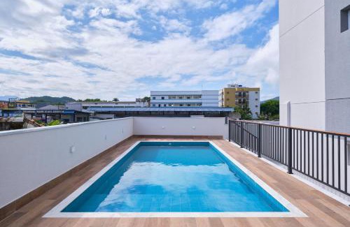 Centro Apartamento | 2 QUARTOS com Churrasqueira na Varanda, Piscina, Garagem interna, WiFi 500mbps, Ar Condicionado e Telas de Proteção