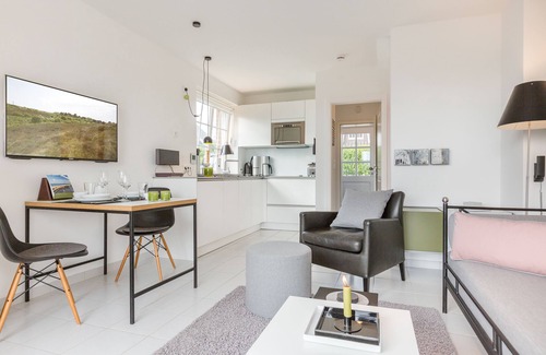 Wenningstedt-Braderup Apartamento | 2-raum-appartement im Erd- und UG mit ca. 53m² Nutzfläche für Max. Zwei Personen
