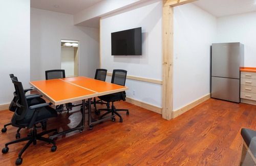 Mauricie Casa | 2 Relaxing Units w/ Fireplace & Spa Access | Near Trails & National Park