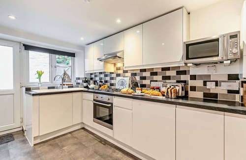 Little Petherick Casa | 2 Rock Cottages - Dos Habitaciones Casa, Capacidad 4