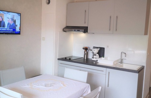 Bastide Giraud Apartamento | 2-room apartment Résidence Provençale Air-conditioned Parking Pool 2 km Sea