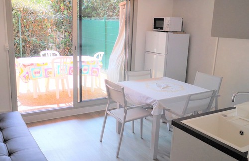 Bastide Giraud Apartamento | 2-room apartment Résidence Provençale Air-conditioned Parking Pool 2 km Sea