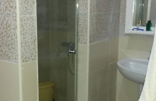 Hiboun Apartamento | Apartamento de 2 habitaciones de pie junto al mar