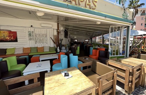 Frejus Port Apartamento | Apartamento de 2 piezas con terraza y aparcamiento, cerca de talasoterapia