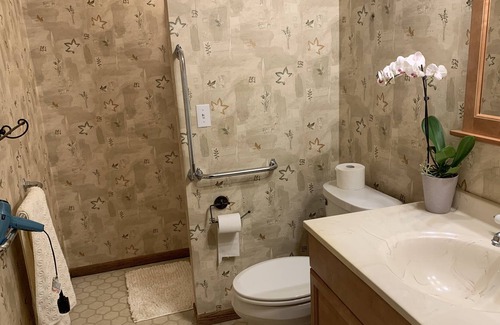 Rochester Casa | 2 Rooms 2.3 miles from Downtown and Mayo Clinic 836 22nd ST SE